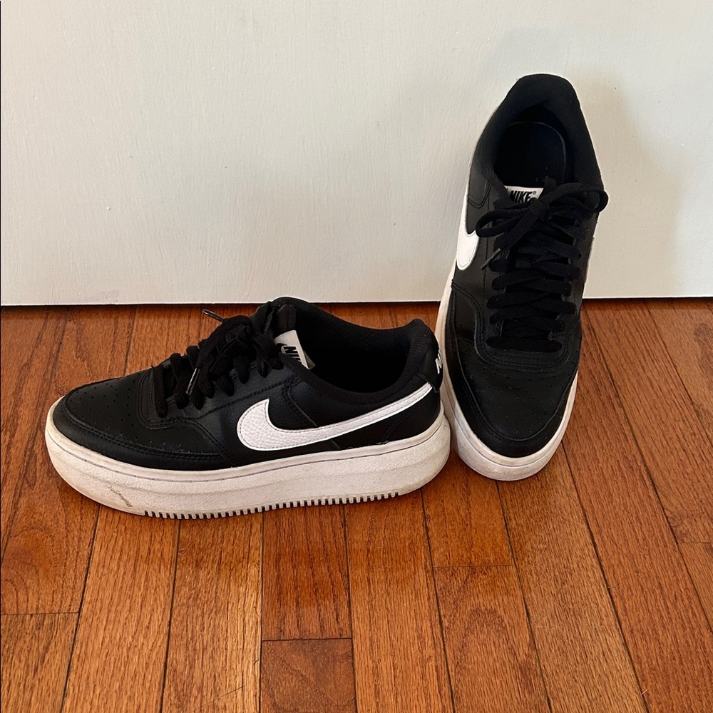 Nike Black and White Athletic Shoes platform Alta Court Vision